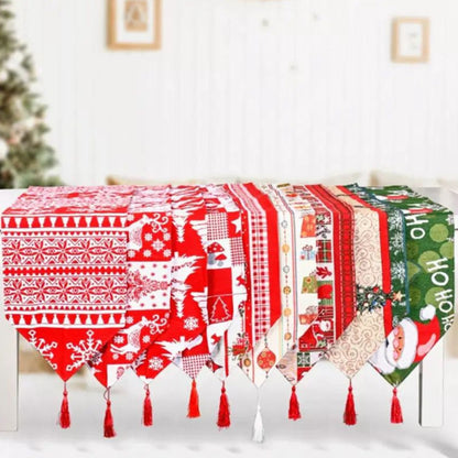 Christmas Knitted  Tablecloth Runner