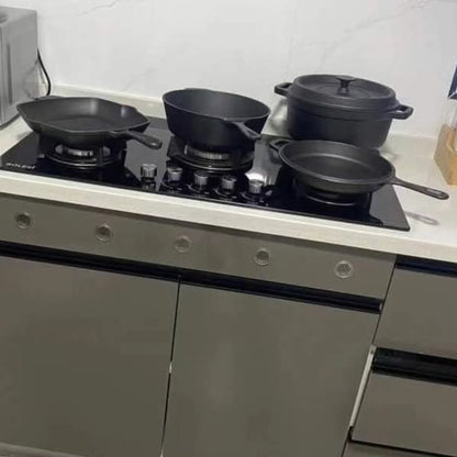 Cast iron cookware set