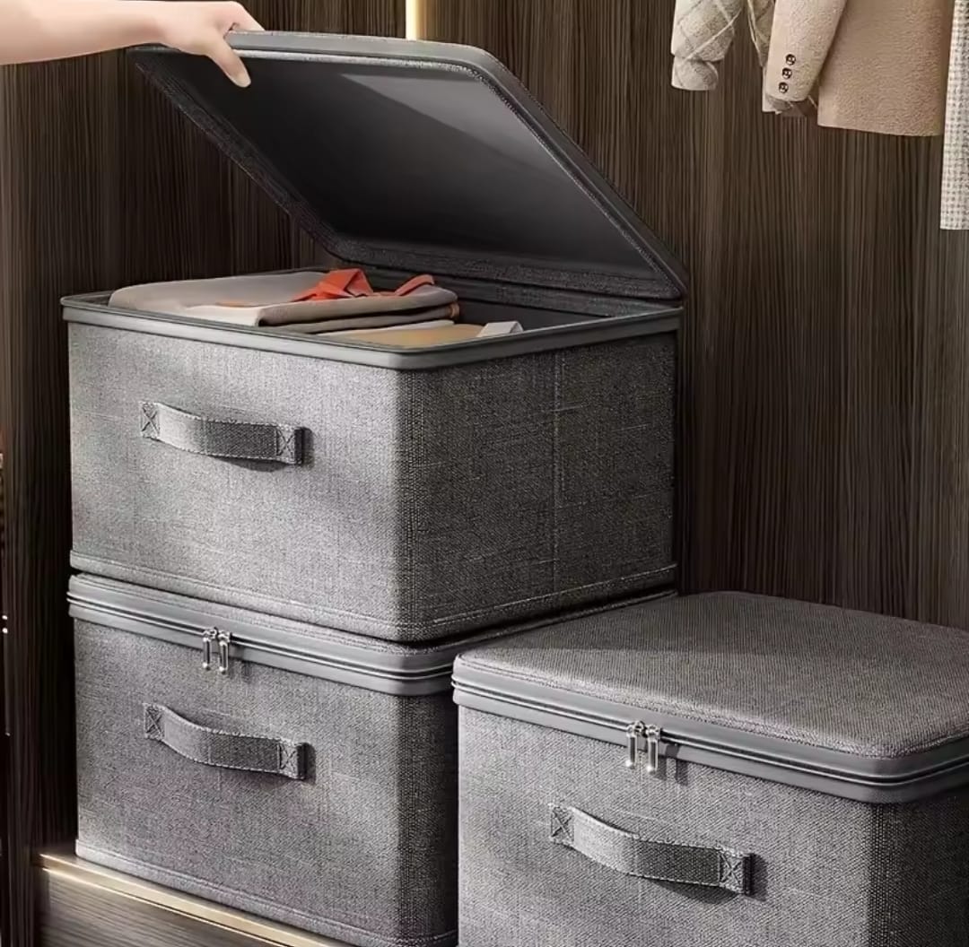 Foldable storage box