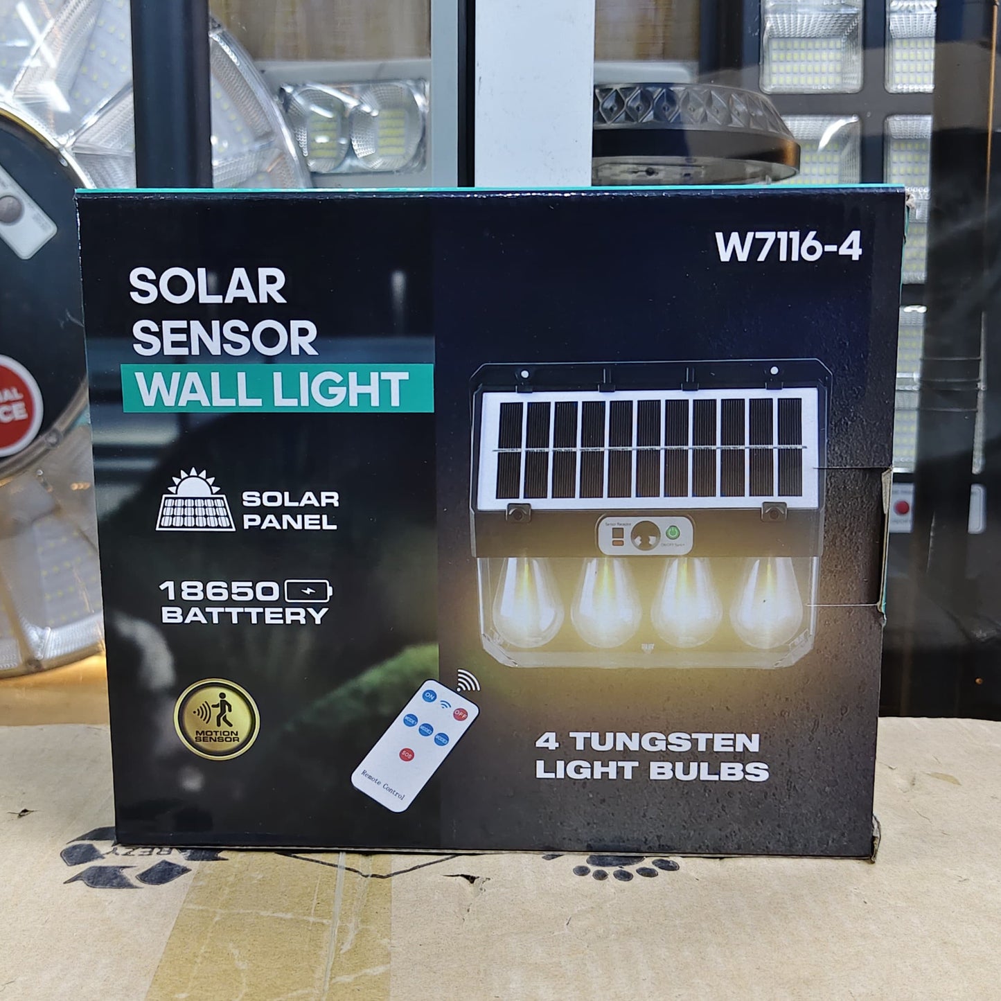 Four Bulb Solar Motion Sensor Wall Light