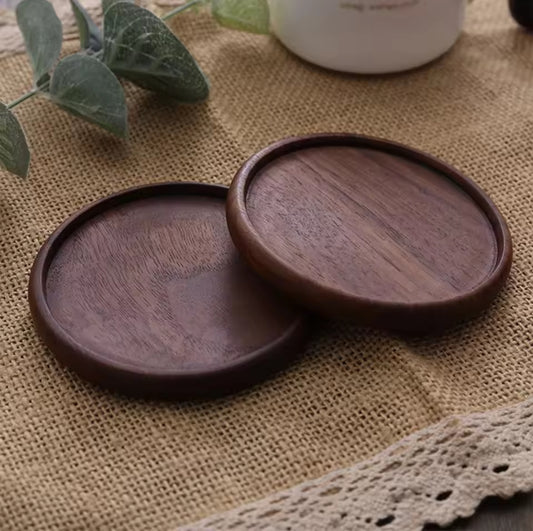 Non slip walnut round tray