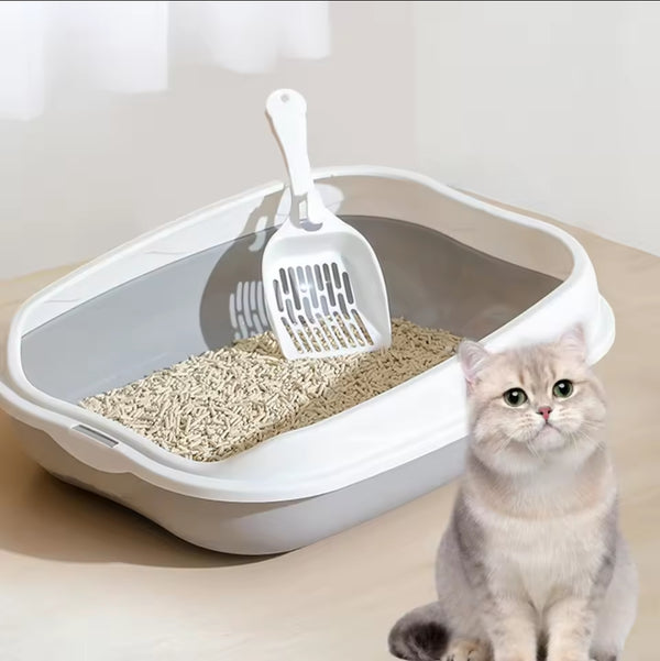Blue Cat litter box with scoop