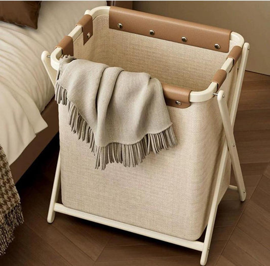 Large capacity laundry storage basket