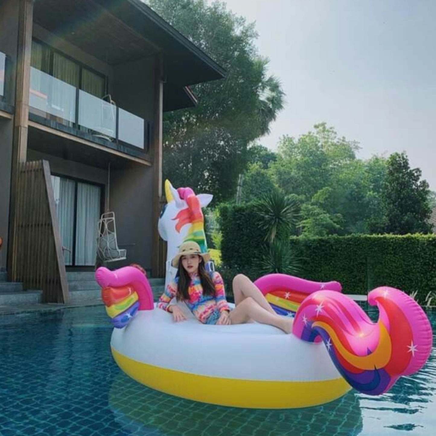 Unicorn pool float