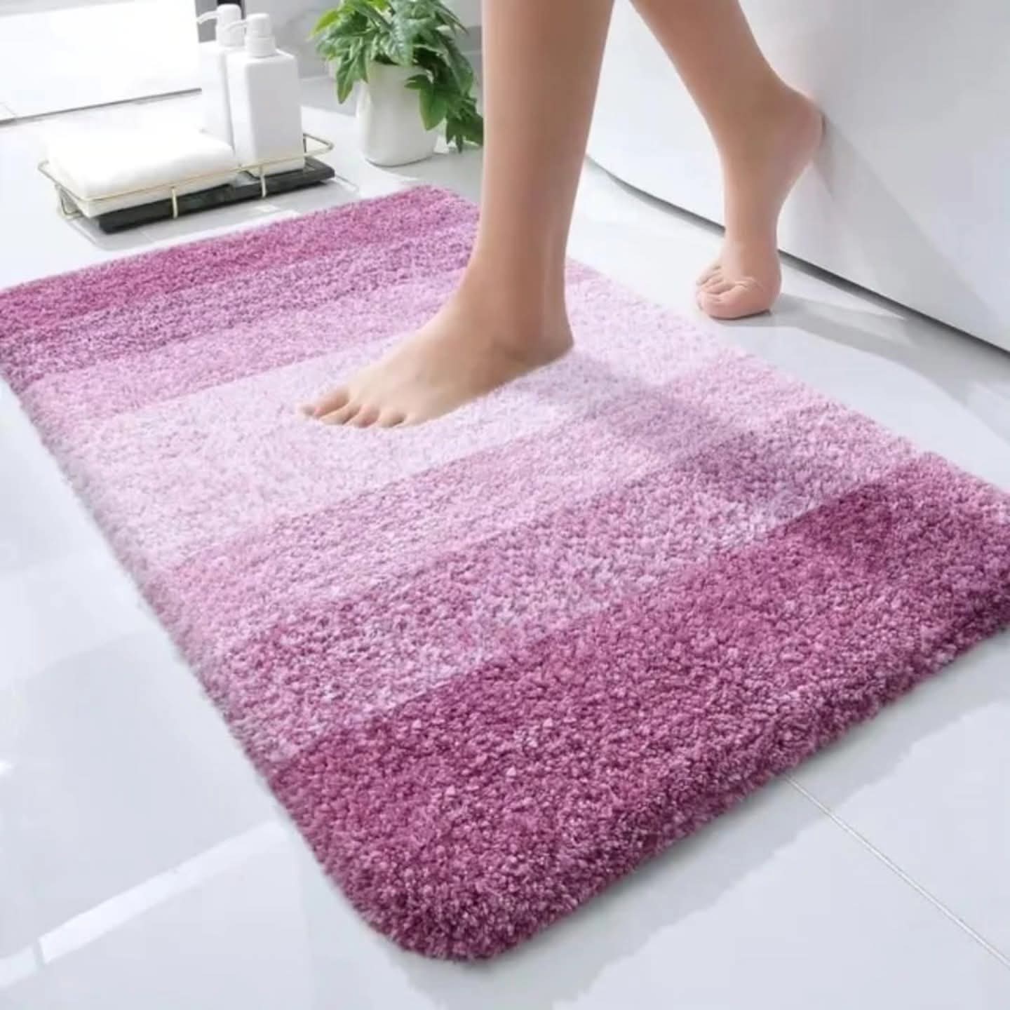 Plush Microfiber Anti Slip Bathroom Mat