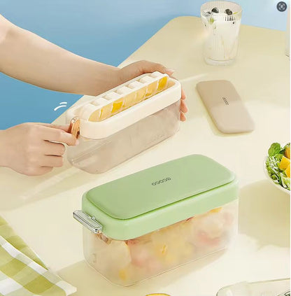 21grid ice cube maker with lid and scoop