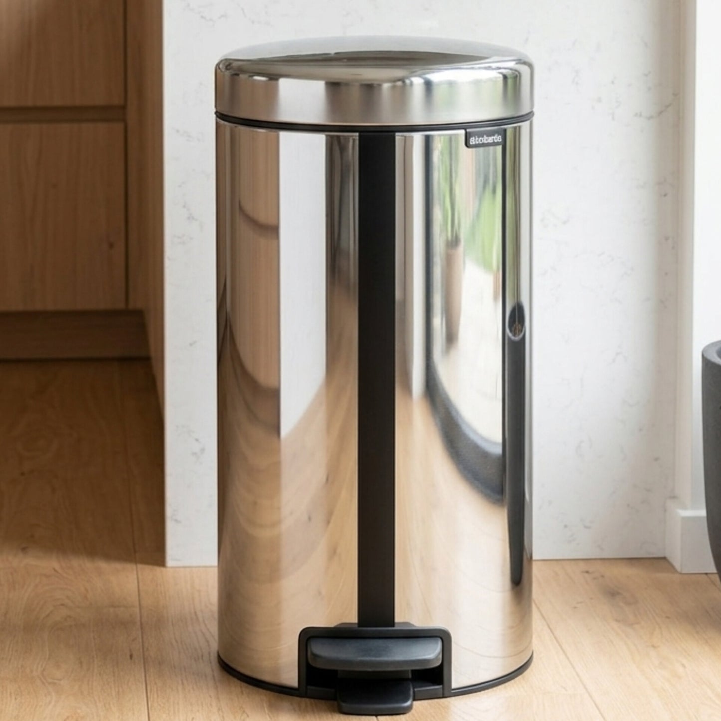 Brabantia 3L,5L,12L,20L,30L Pedal bin steel