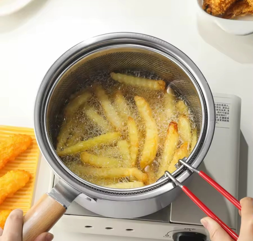 Stainless Steel 2 in 1 Deep Frying and Milk Pot with Strainer Basket