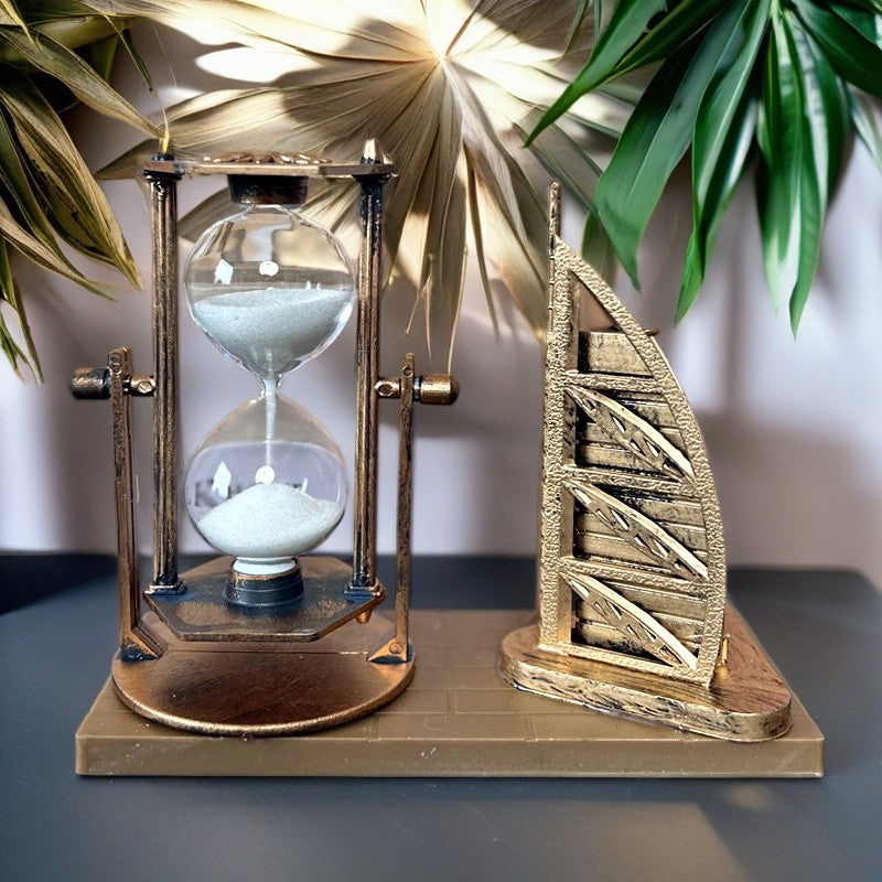 Sand glass decor
