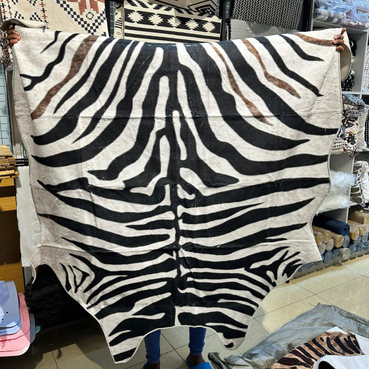 Cowhide Printed Area Rug 140x160cm