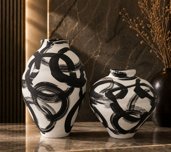 2Pc Black and White Artistic Pattern Vase Set