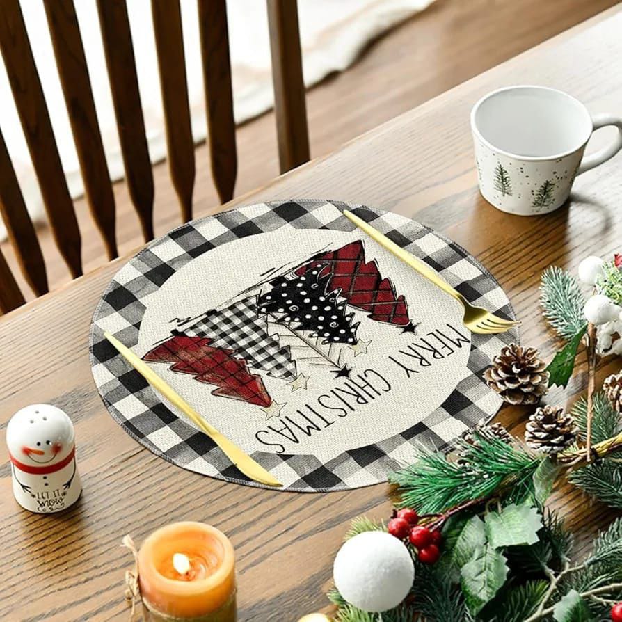 Plaid Christmas Round Placemats