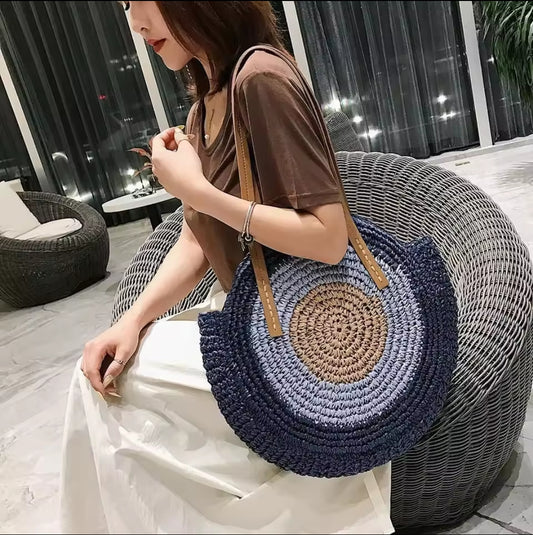 Round straw woven beach bag