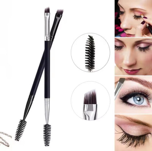 3 Eyebrow brushes