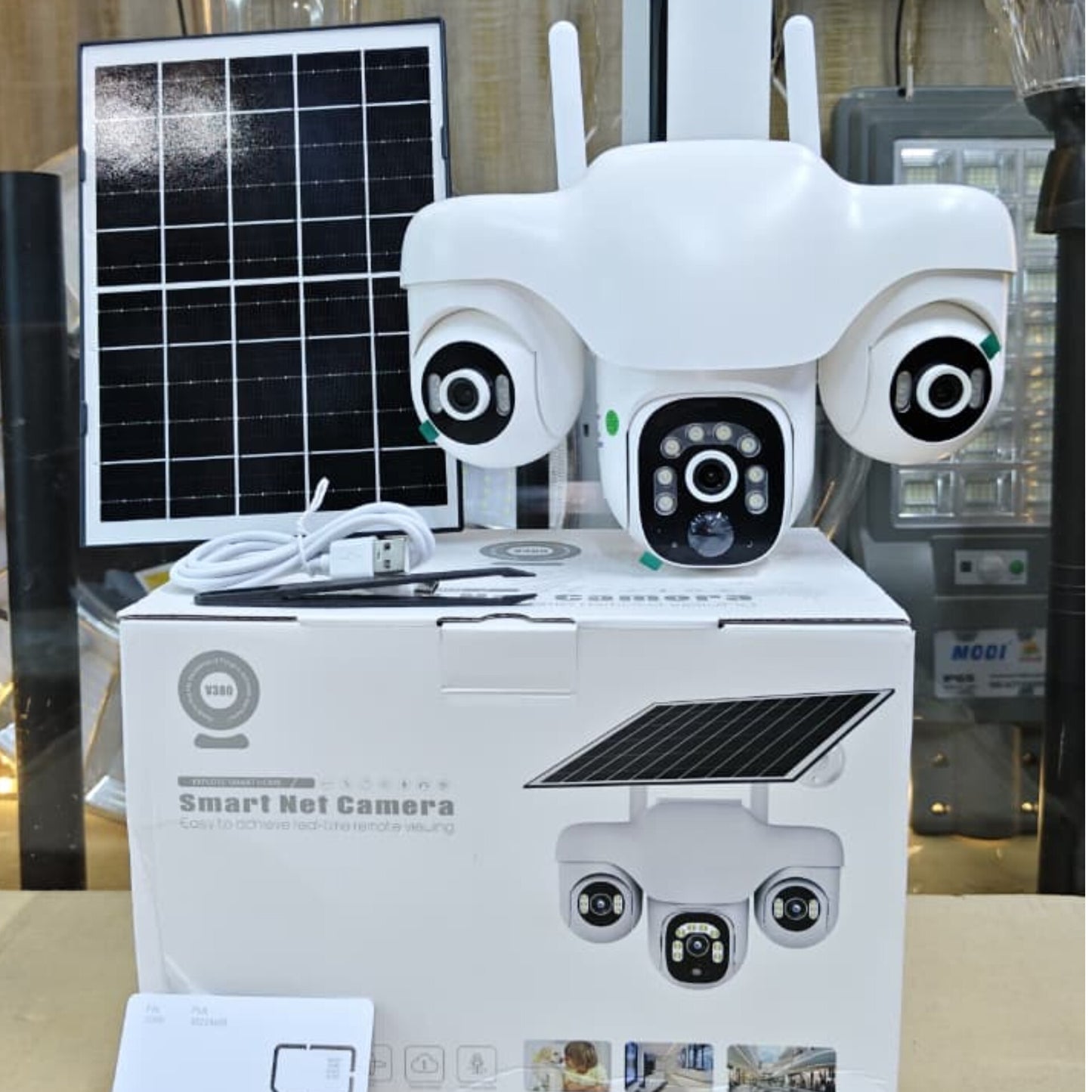 4G Triple Lens Solar PTZ Camera