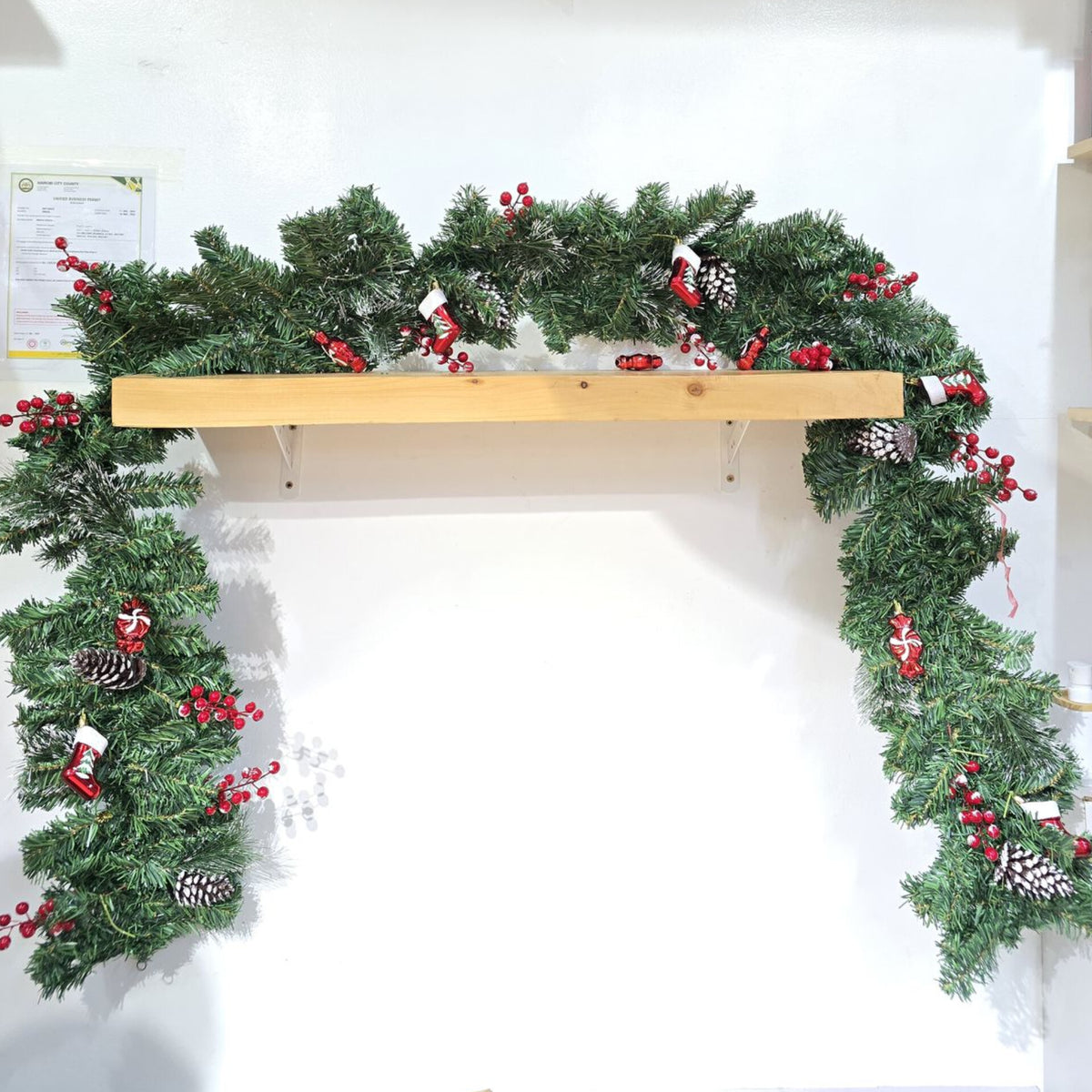 2.7m Pre Decorated Christmas Garland