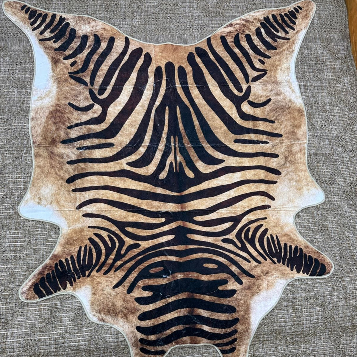 Cowhide Printed Area Rug 140x160cm
