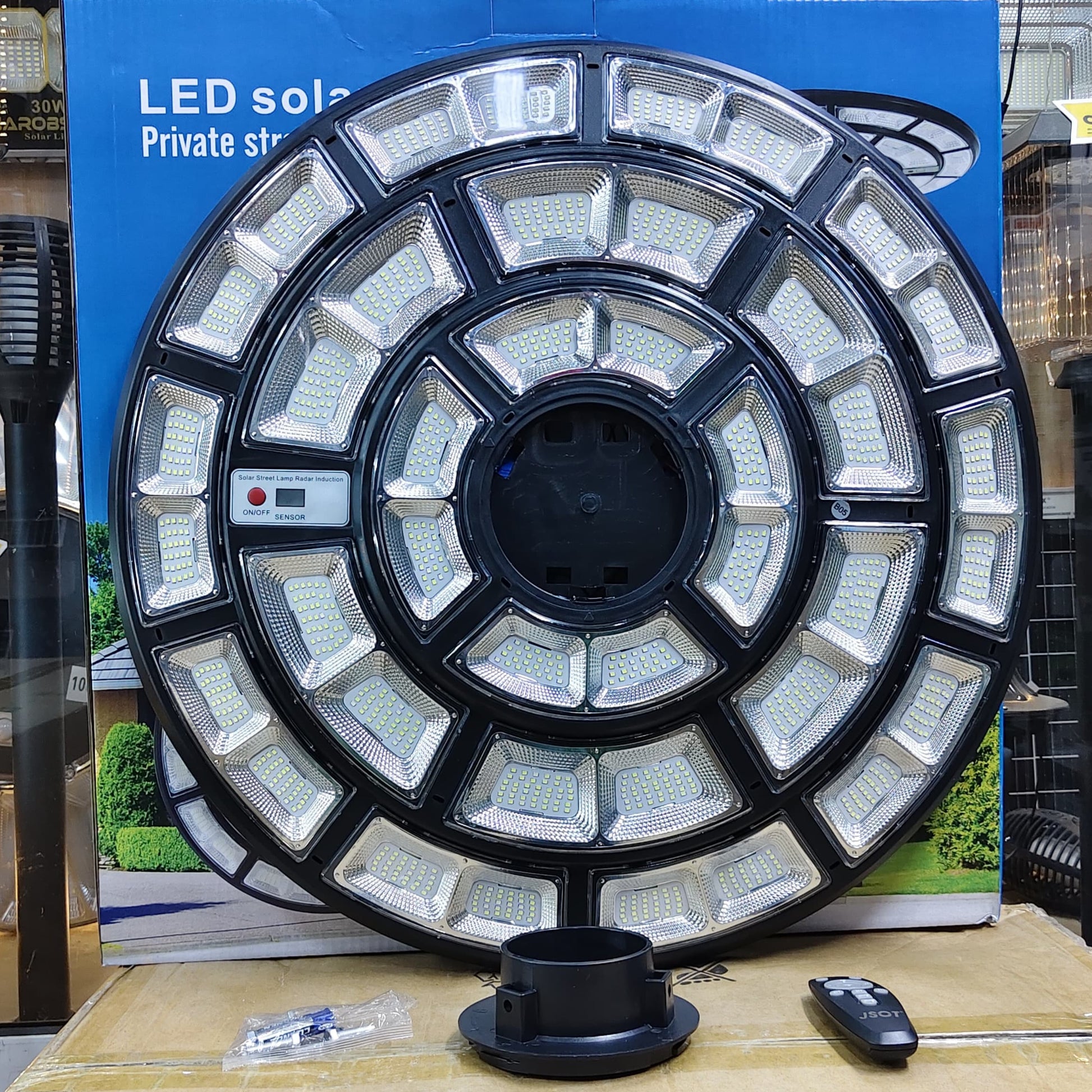 5000 Watts Round Solar Light