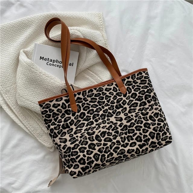 Women's plaid handbags