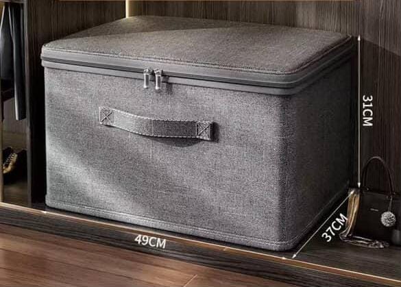 Foldable clothes storage