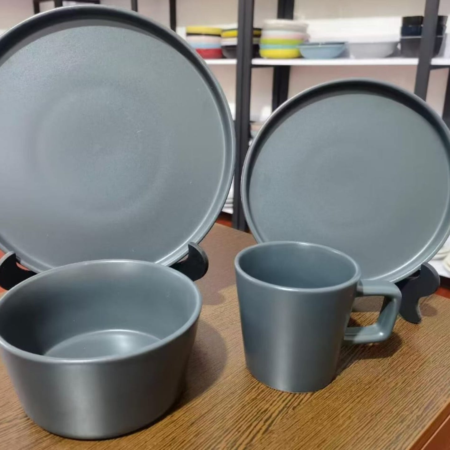 24 Pcs Matte Dinner Set