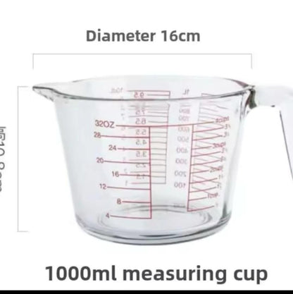Glass measuring cup