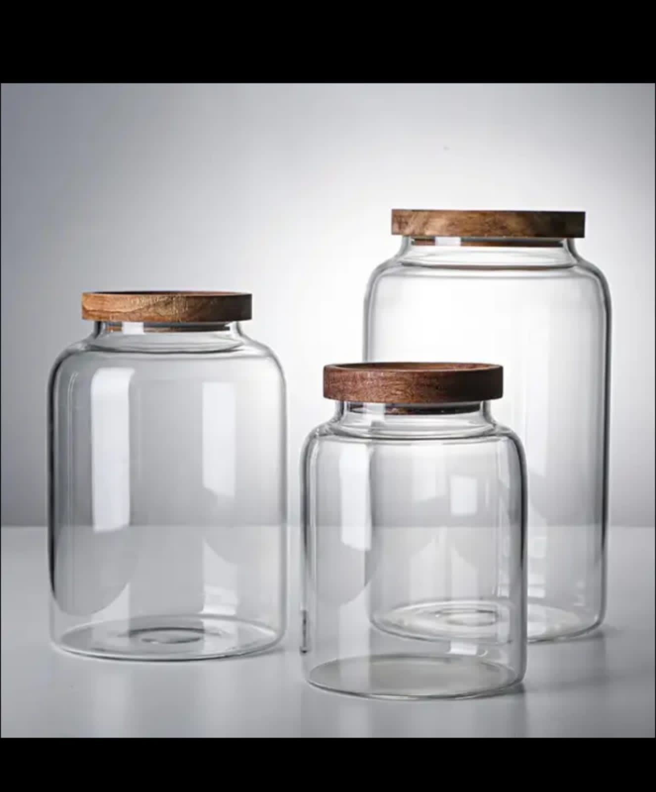 Glass storage jars with lid