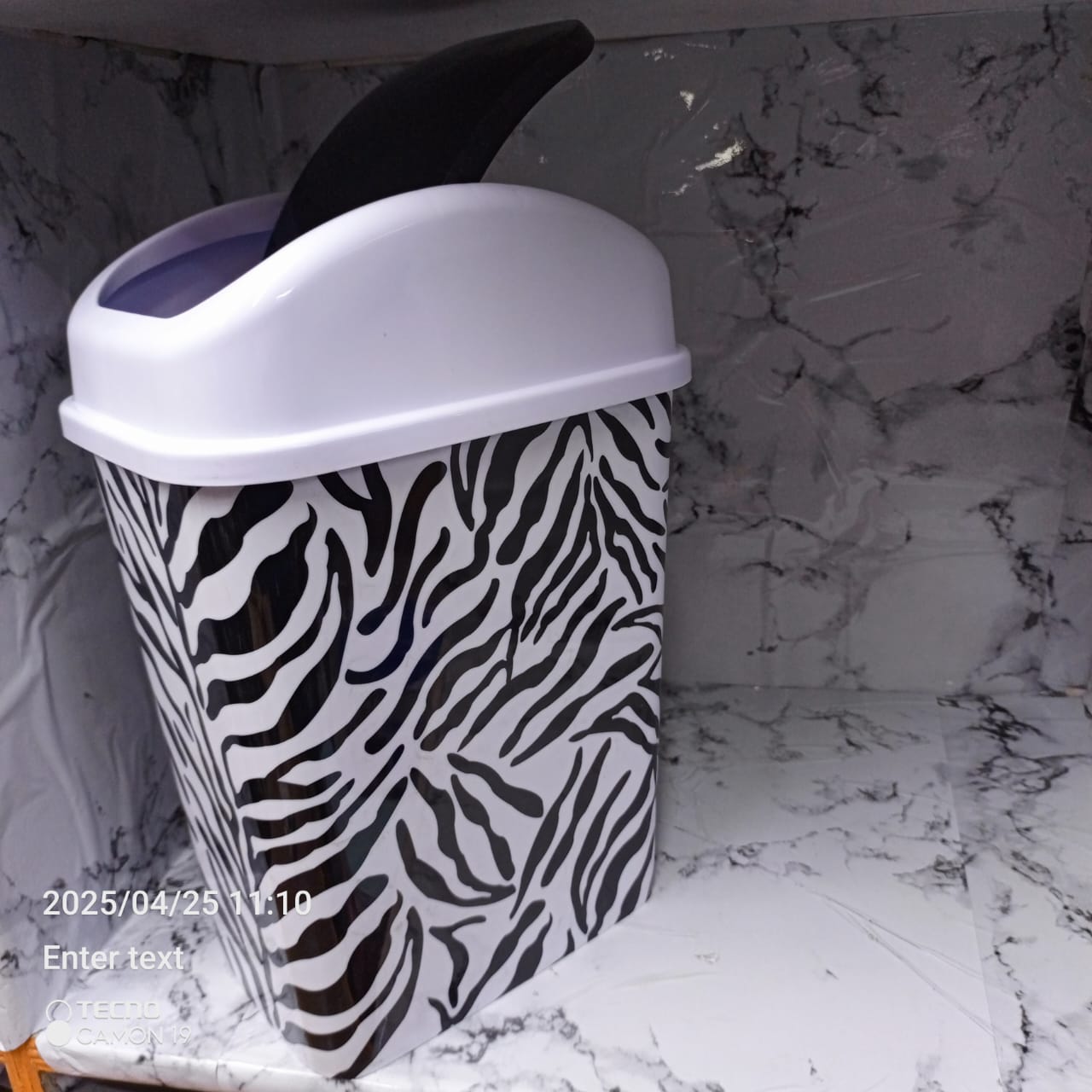 10L plastic dustinbin