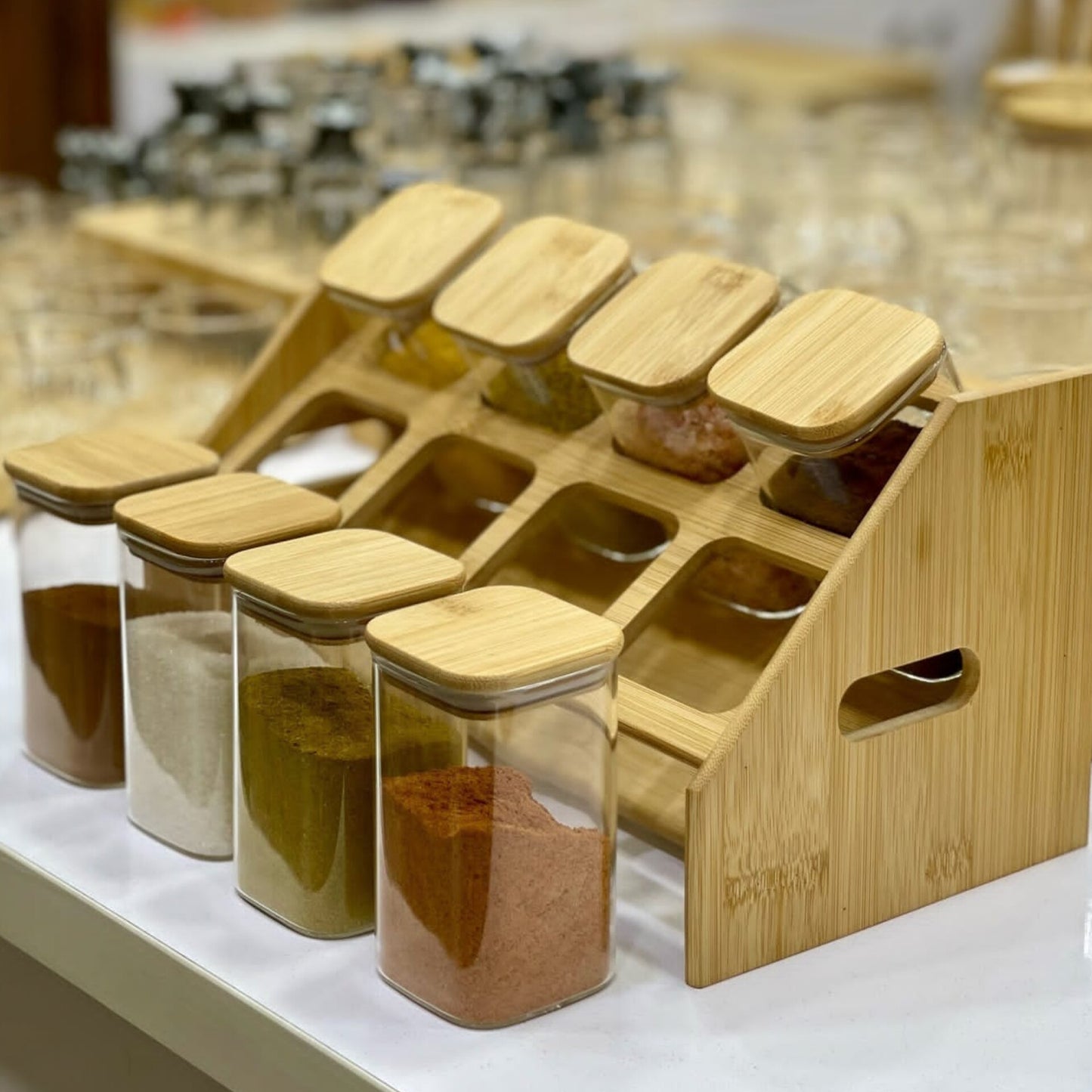8 Pcs  Squared Borosilicate Glass Spice Jar Set with Bamboo Rack