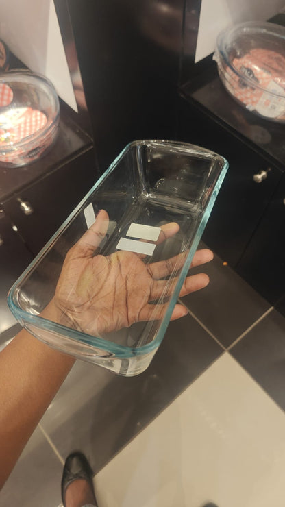 835B000/7244 Pyrex Loaf Baking Dish 28cm