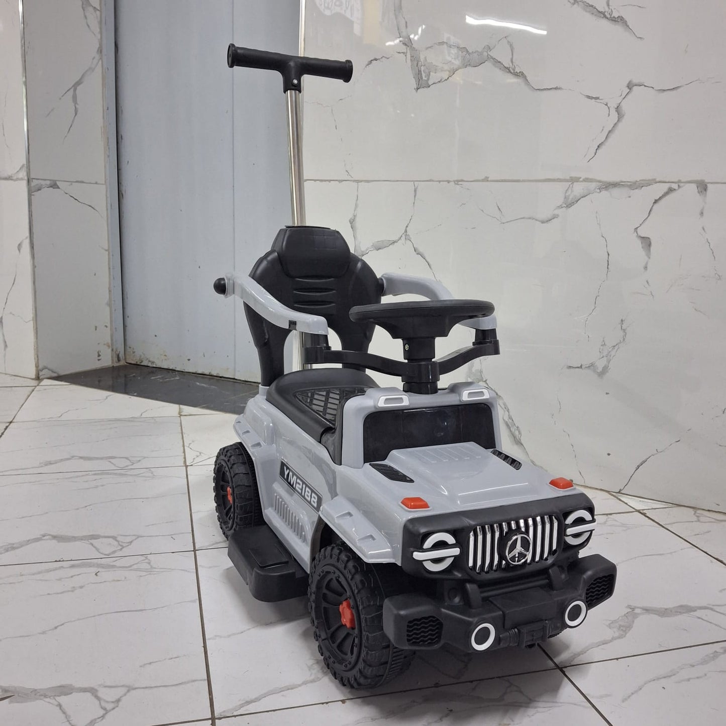 Kids push car