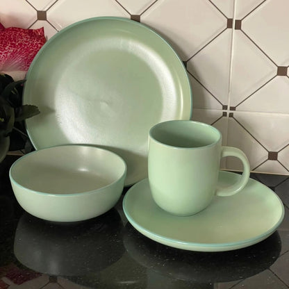 24 Piece Mint Green Ceramic Dinner Set