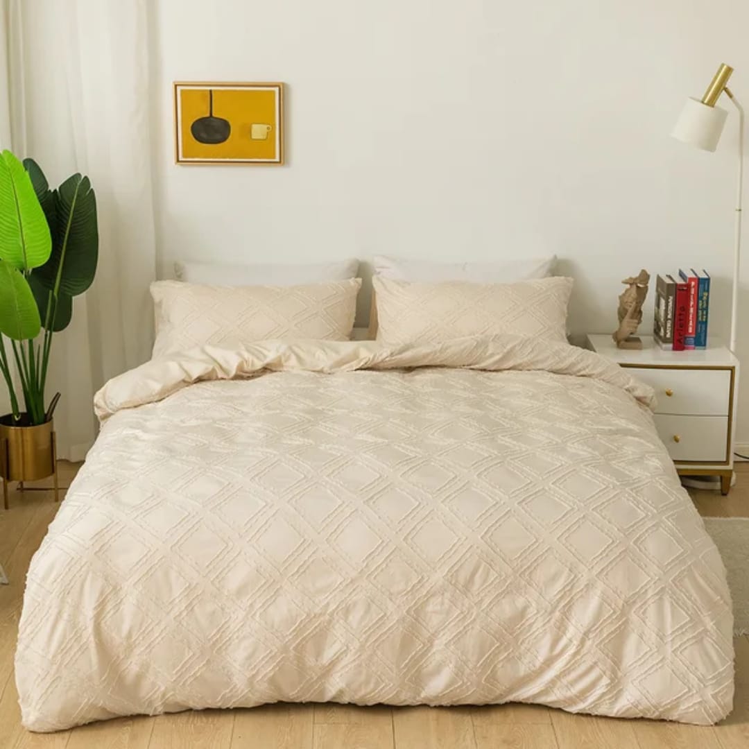 Tufted duvet cover