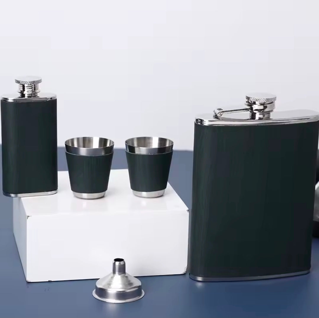 Green Whiskey Flask Gift Set