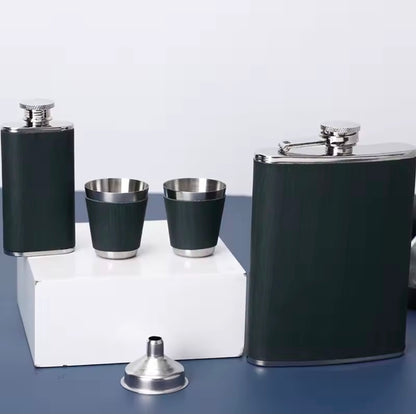 Green Whiskey Flask Gift Set