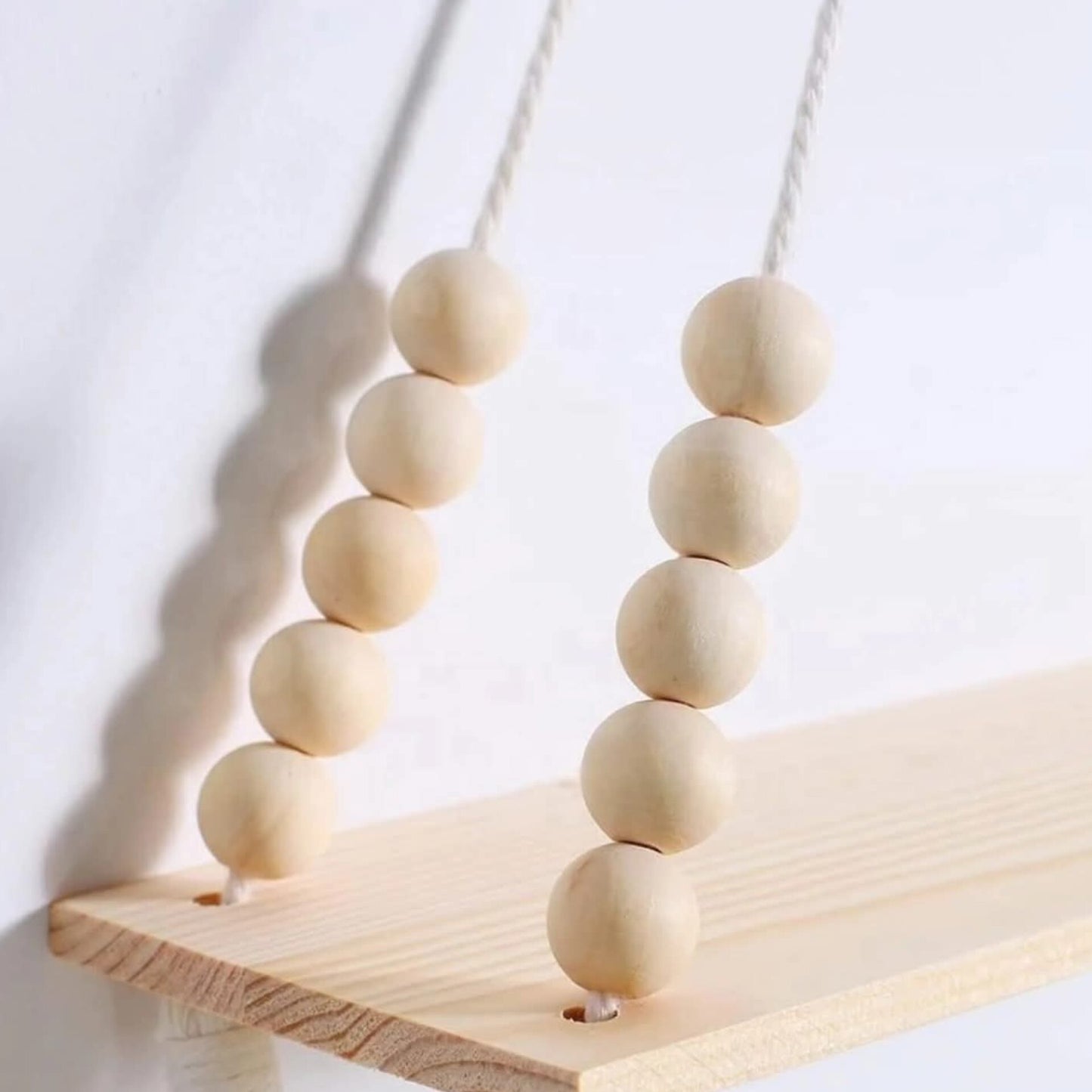Wall hanging shelf