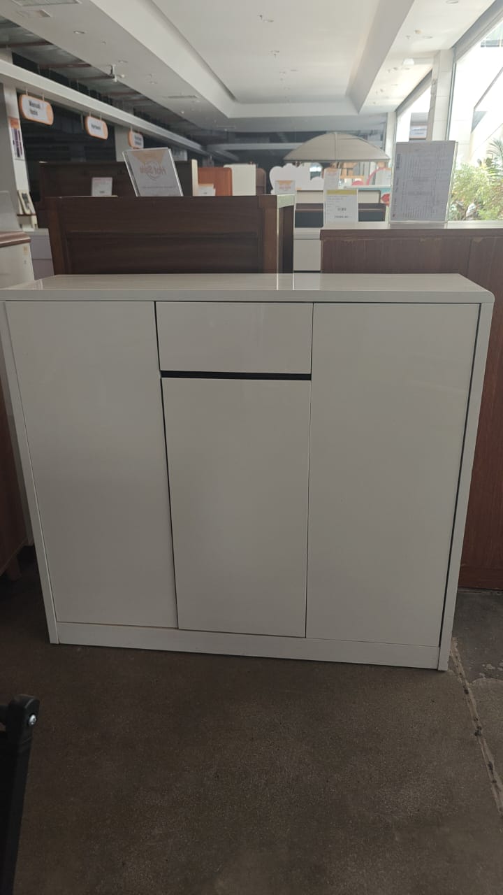Sofa side cabinet