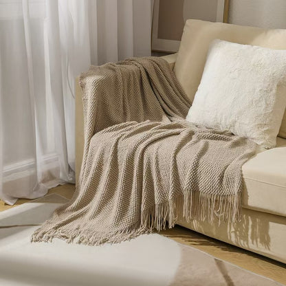 Knitted fleece blankets