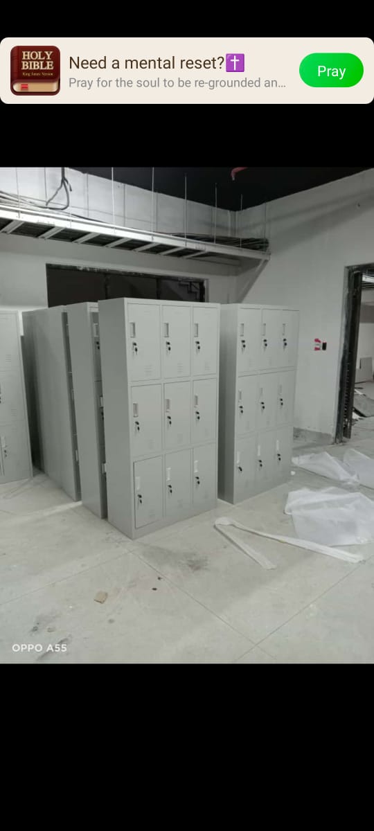 Multi Tier Metallic Office Lockers