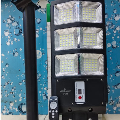 Double Sided Solar Streetlights