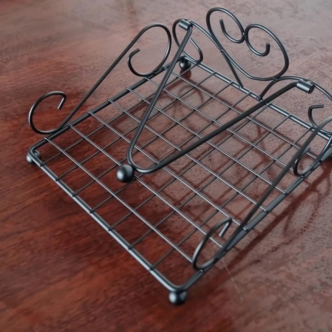 Serviette napkin holder