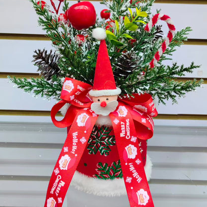 Small Christmas Centerpieces With Santa Pinecone And Berries