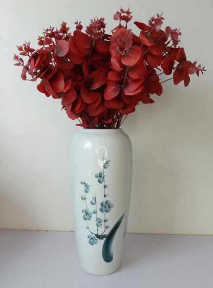 Artistic ceramic vase