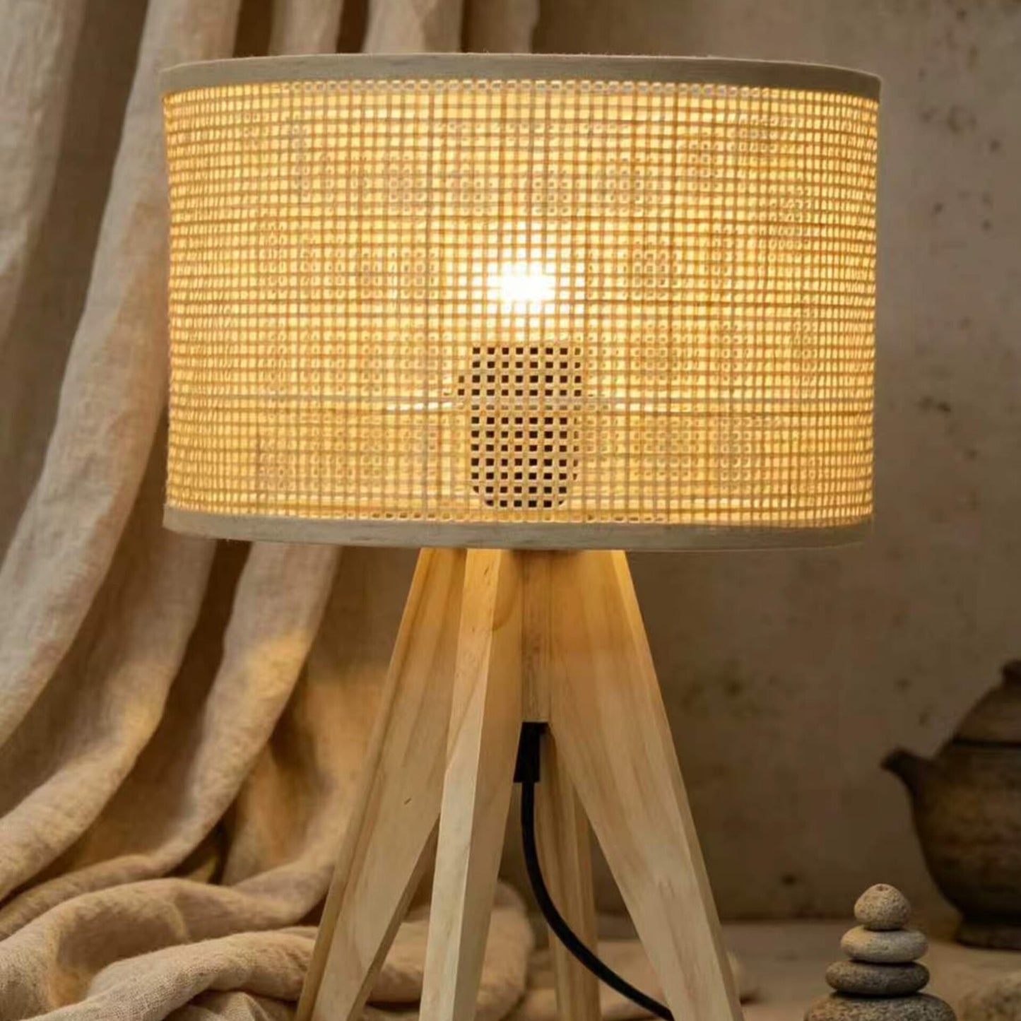 Wooden Base Table Lamp