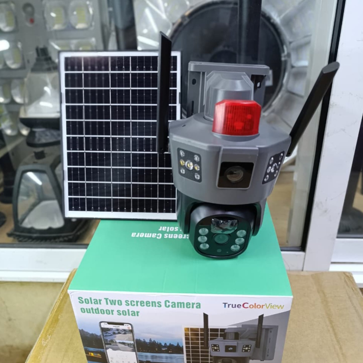 Dual Lens Two Screens 4G PTZ Solar Security Camera with Alarm