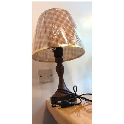 Retro Plaid Fabric Lamp Shade Table Lamp