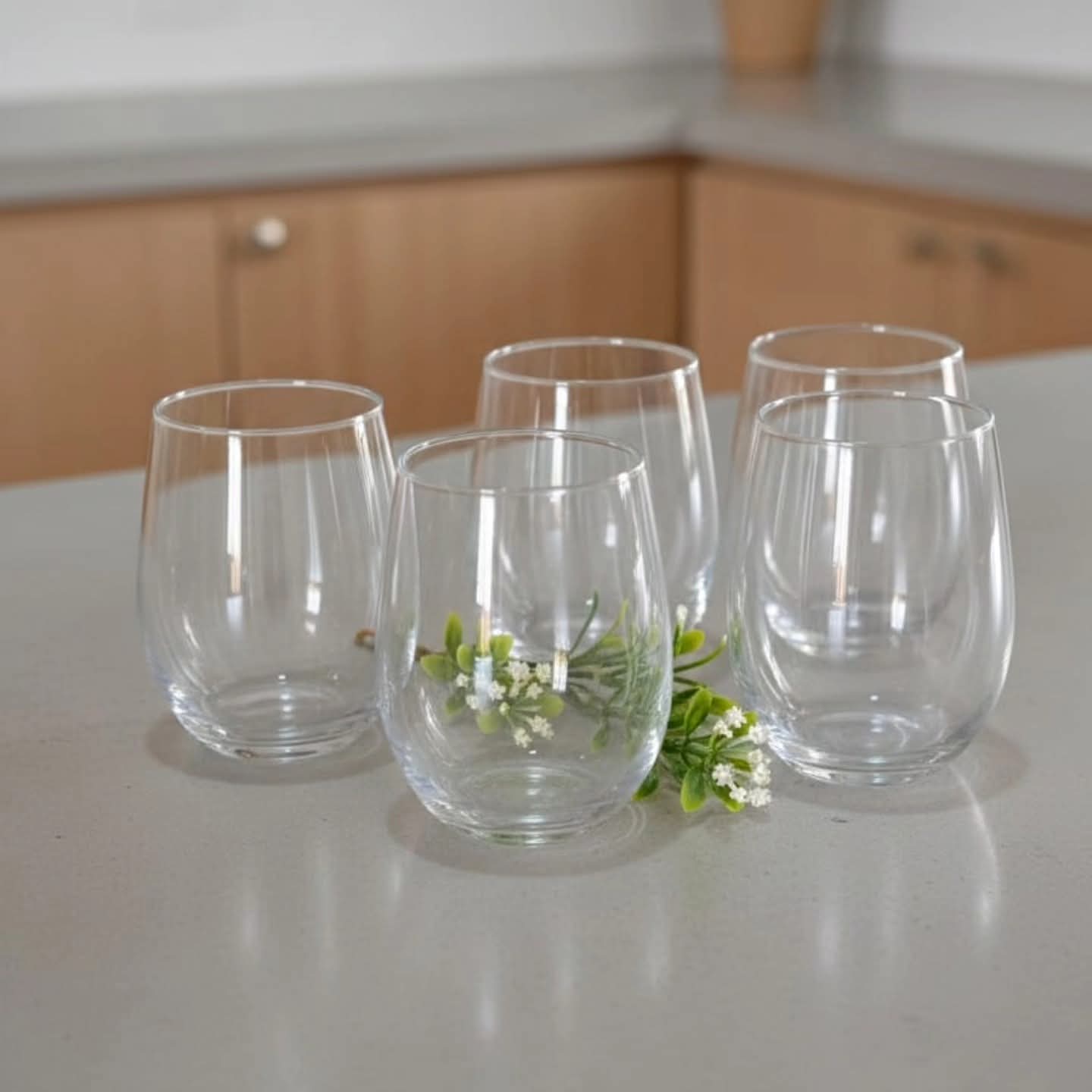 Water  jug +6pc hot water glass