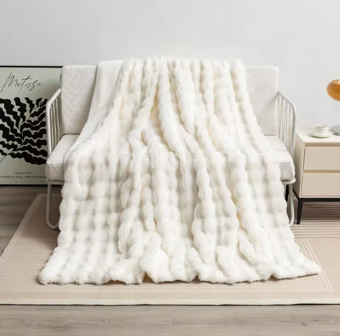 Soft bubble winter throw blanket Gha