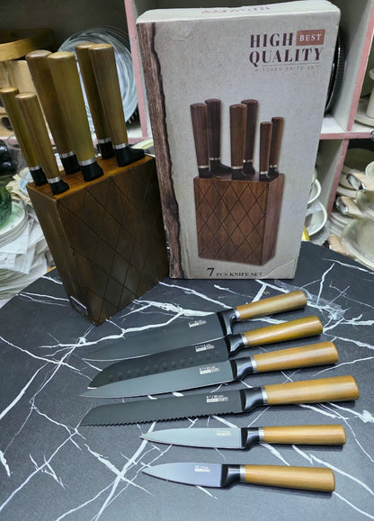 7 Pc kitchen knife set with wooden holder