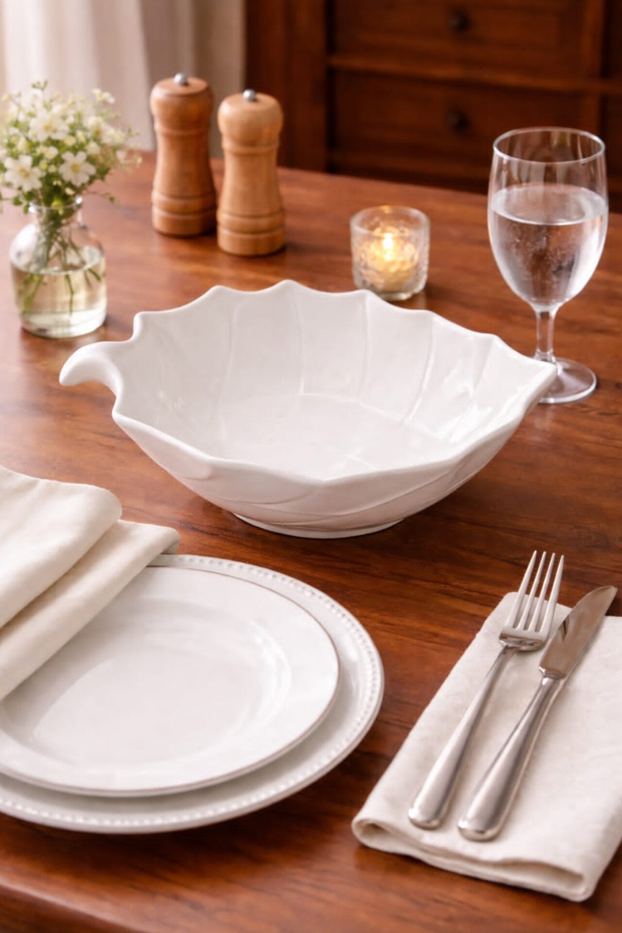 White Ceramic Leaf Shaped Serving Bowl
